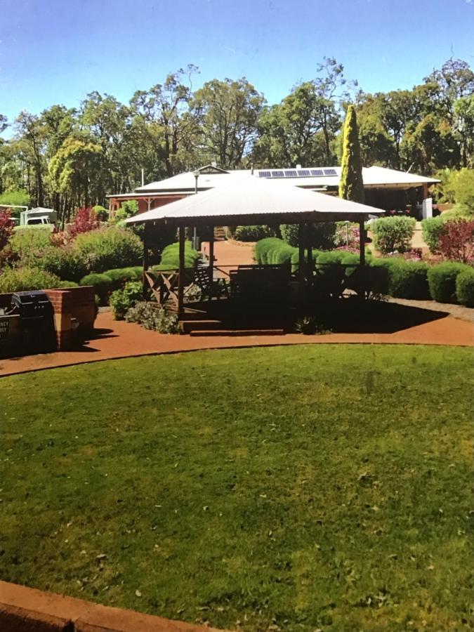 Travellers Rest Motel Mundaring Eksteriør bilde