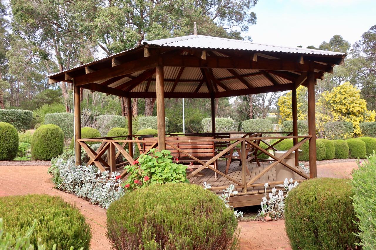 Travellers Rest Motel Mundaring Eksteriør bilde